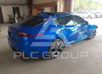 2018 KIA Stinger photo