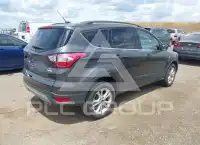 2018 Ford ESCAPE photo