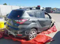 2018 Ford ESCAPE photo