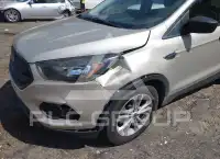 2018 Ford ESCAPE photo