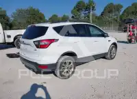 2018 Ford ESCAPE photo