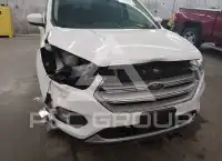 2018 Ford ESCAPE photo