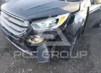 2018 Ford ESCAPE фото