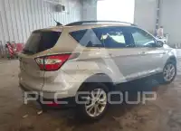2018 Ford ESCAPE photo