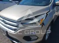 2018 Ford ESCAPE photo