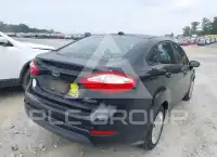 2018 Ford FIESTA фото