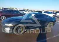 2018 Ford MUSTANG фото