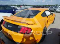 2018 Ford MUSTANG фото