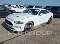 2018 Ford MUSTANG photo