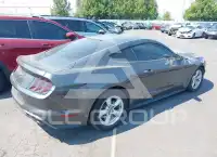 2018 Ford MUSTANG photo