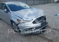 2018 Ford FUSION фото