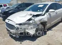 2018 Ford FUSION фото