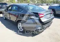 2018 Ford FUSION photo