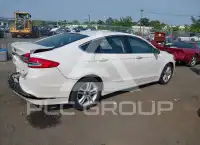 2018 Ford FUSION фото