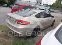 2018 Ford FUSION photo