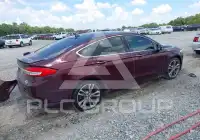 2018 Ford FUSION фото