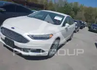 2018 Ford FUSION photo
