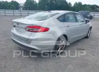 2018 Ford FUSION photo