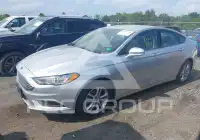 2018 Ford FUSION photo