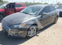2018 Ford FUSION фото