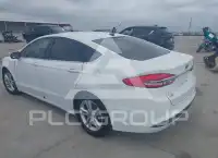2018 Ford FUSION фото