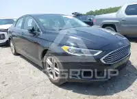 2018 Ford FUSION photo