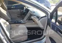 2018 Ford FUSION фото