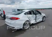 2018 Ford FUSION photo