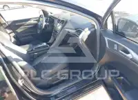 2018 Ford FUSION photo