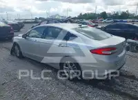 2018 Ford FUSION фото