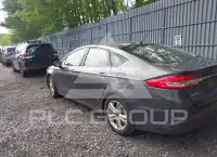 2018 Ford FUSION фото