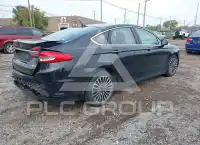 2018 Ford FUSION фото