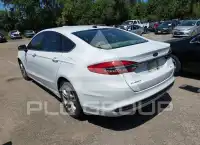 2018 Ford FUSION фото