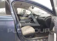 2018 Ford FUSION фото