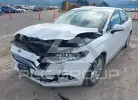 2018 Ford FUSION photo