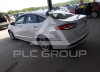 2018 Ford FUSION photo