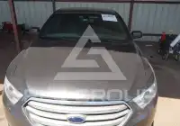 2018 Ford TAURUS photo