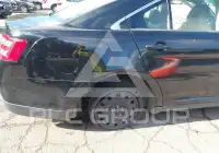 2018 Ford TAURUS фото