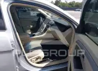 2018 Ford TAURUS photo