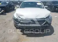 2018 Ford TAURUS фото