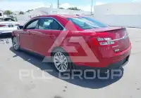 2018 Ford TAURUS фото