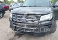 2018 Ford EXPLORER photo