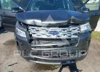 2018 Ford EXPLORER photo