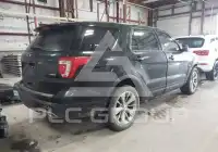 2018 Ford EXPLORER photo