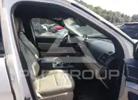 2018 Ford EXPLORER photo