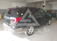 2018 Ford EXPLORER photo