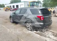 2018 Ford EXPLORER photo