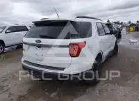 2018 Ford EXPLORER photo