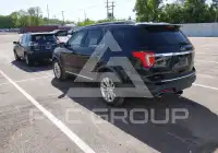 2018 Ford EXPLORER photo