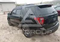 2018 Ford EXPLORER photo